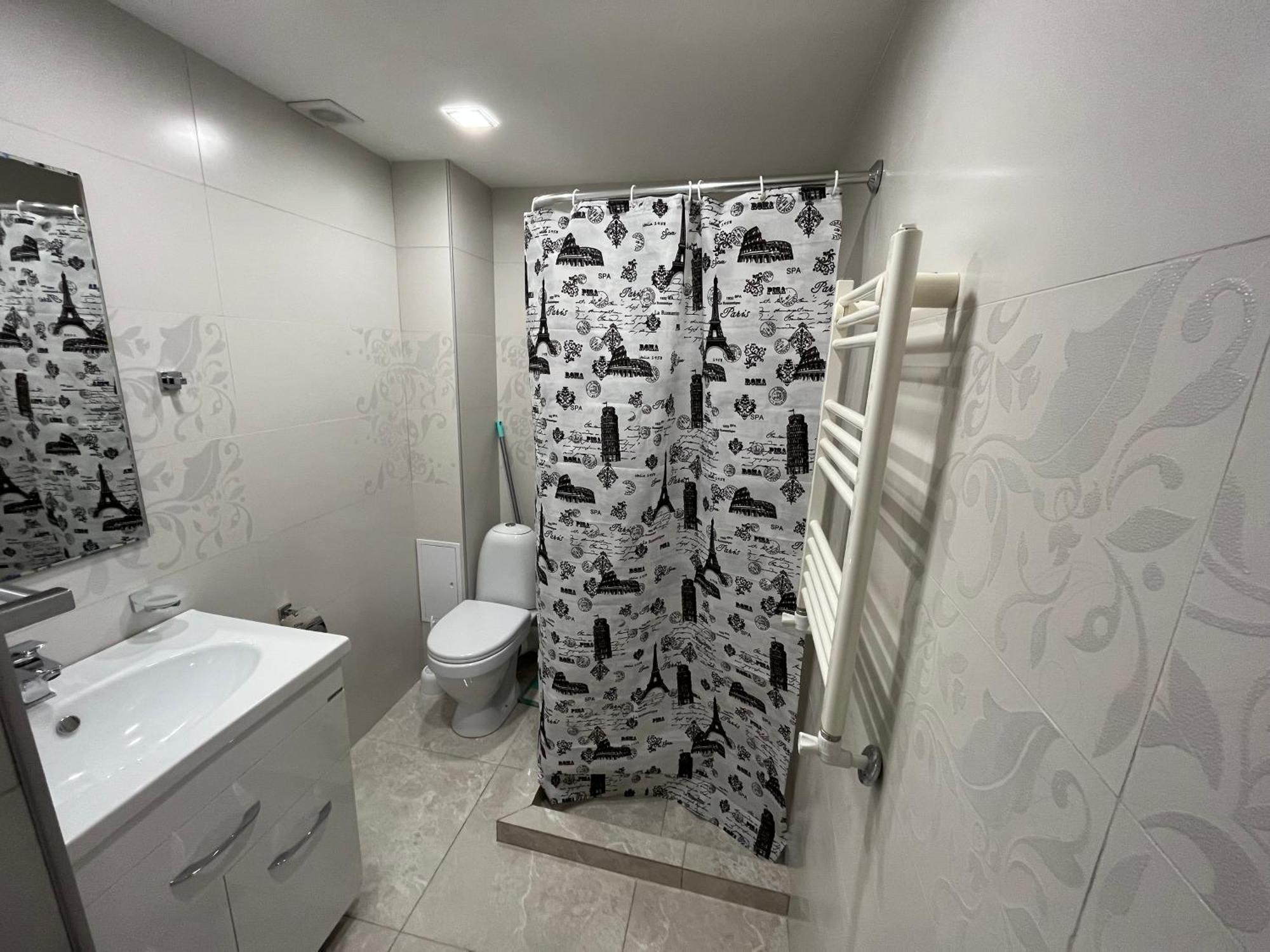 City Centre Apartment On Sakharov Square Erévan Extérieur photo